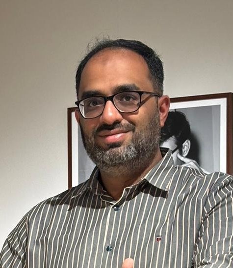 Dr. Zoheb Ali
